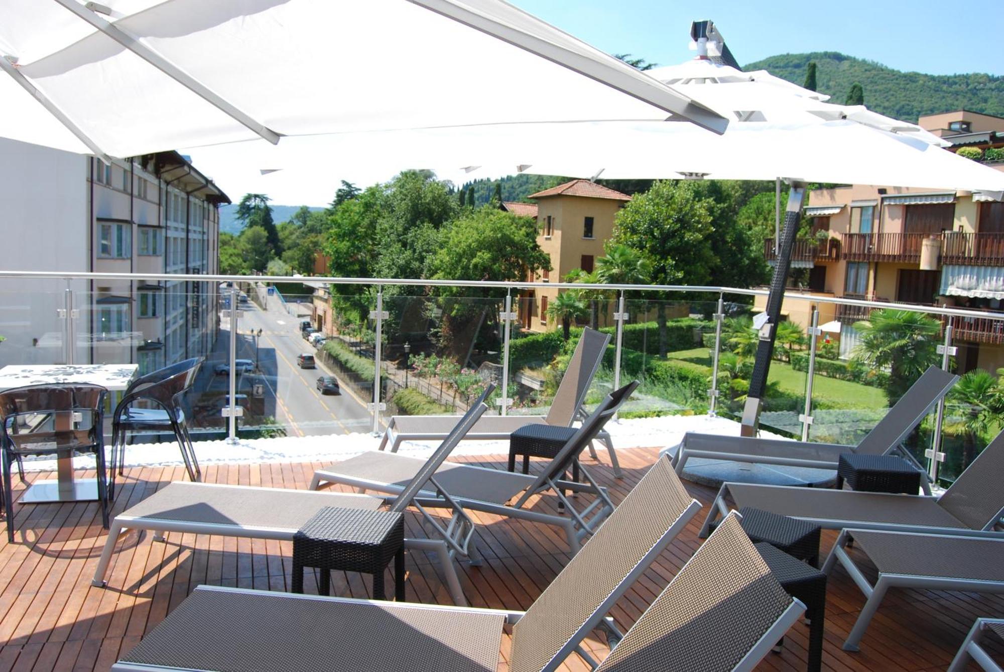 Happy Hotel Atelier Gardone Riviera Centro & Beach Eksteriør billede